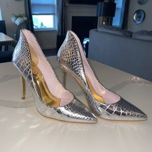 Ted Baker Savenniers Leather Silver Metallic Pump Stiletto US Size 7.5